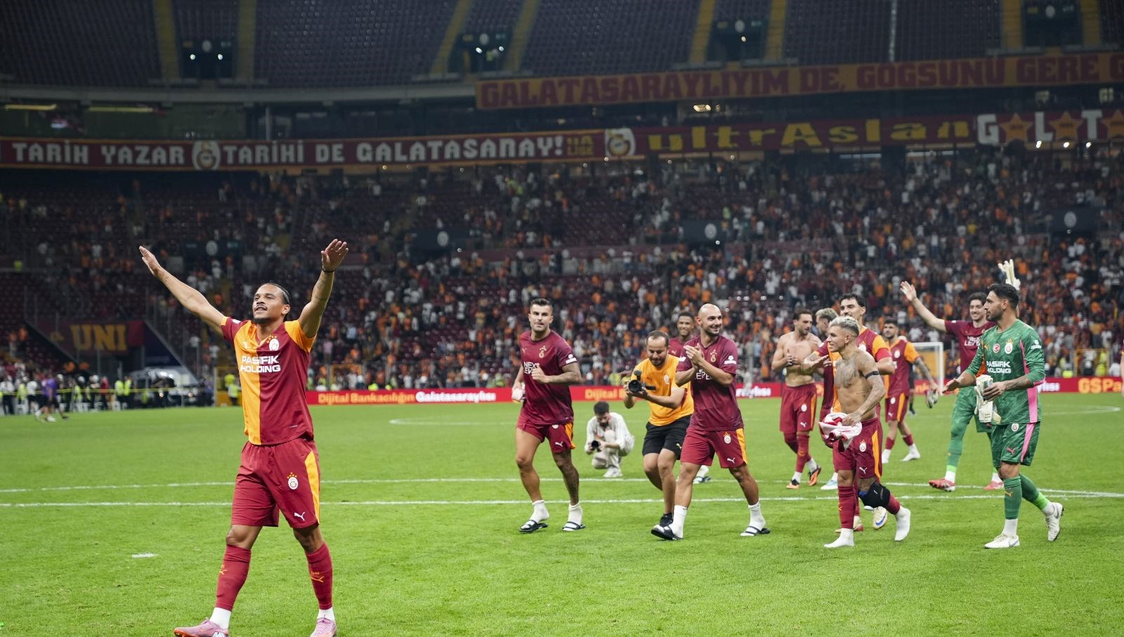 Galatasaray - Lazio Hazırlık Maçı: Canlı Yayın Ayrıntıları ve Zamanı!