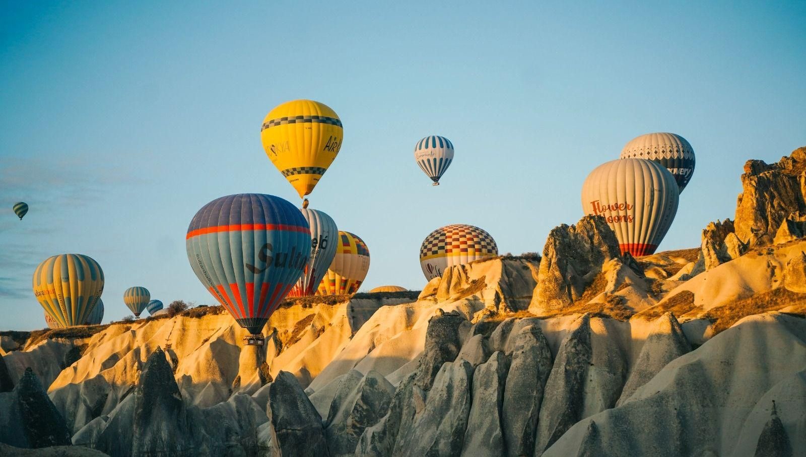 Nevşehir Kültür Yolu Festivali, Renkli Balonların Gökyüzünü Şenlendirdiği Anlarla Başlıyor!