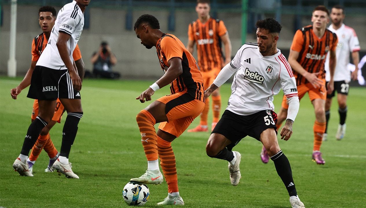 Avrupa Ligi'nde 8 Takım Daha Çeyrek Finale Yükseldi!