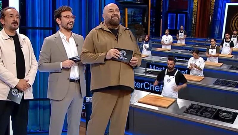 MasterChef'te Ana Kadroya Katılan Son Yetenek Açıklandı: Efsane Bir Tabak ile Göz Doldurdu!