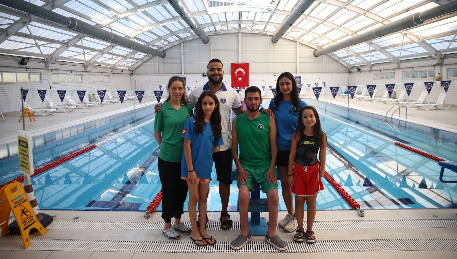 Engelleri Aşarak Yüzdüler: Madalya İçin Mücadele Eden Sporcular!