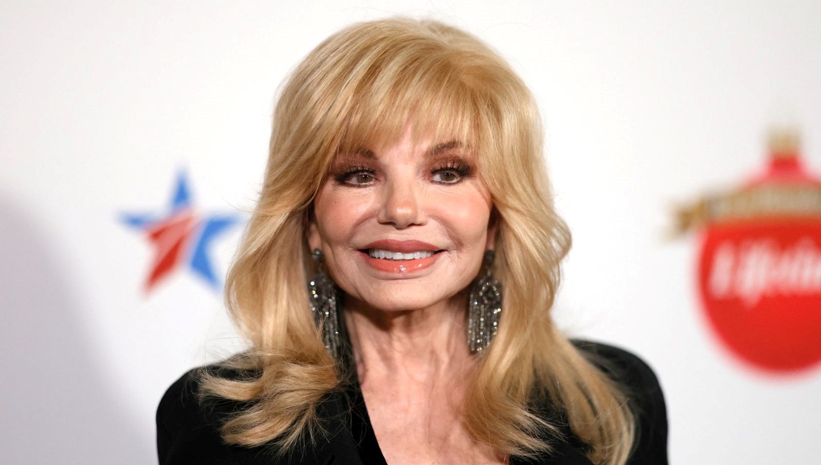 WKRP in Cincinnati'nin unutulmaz yüzü Loni Anderson'dan üzücü haber!