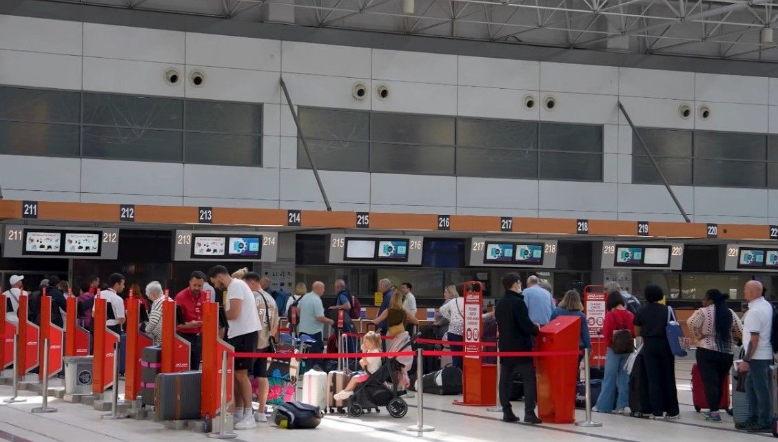 Havalimanları, her ay 19.2 milyon yolcu akınına uğruyor!