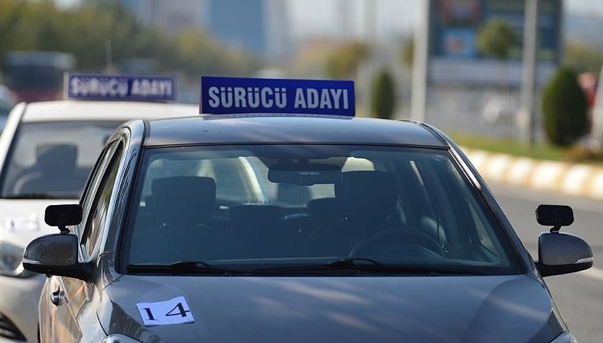 Sınavsız Ehliyet İlanı: Direksiyon Testi Olmadan Hızla Araç Kullanma Fırsatı!