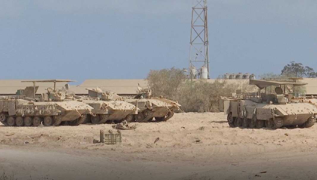Gazze Sınırında İsrail Ordusunun Tank Hareketliliği