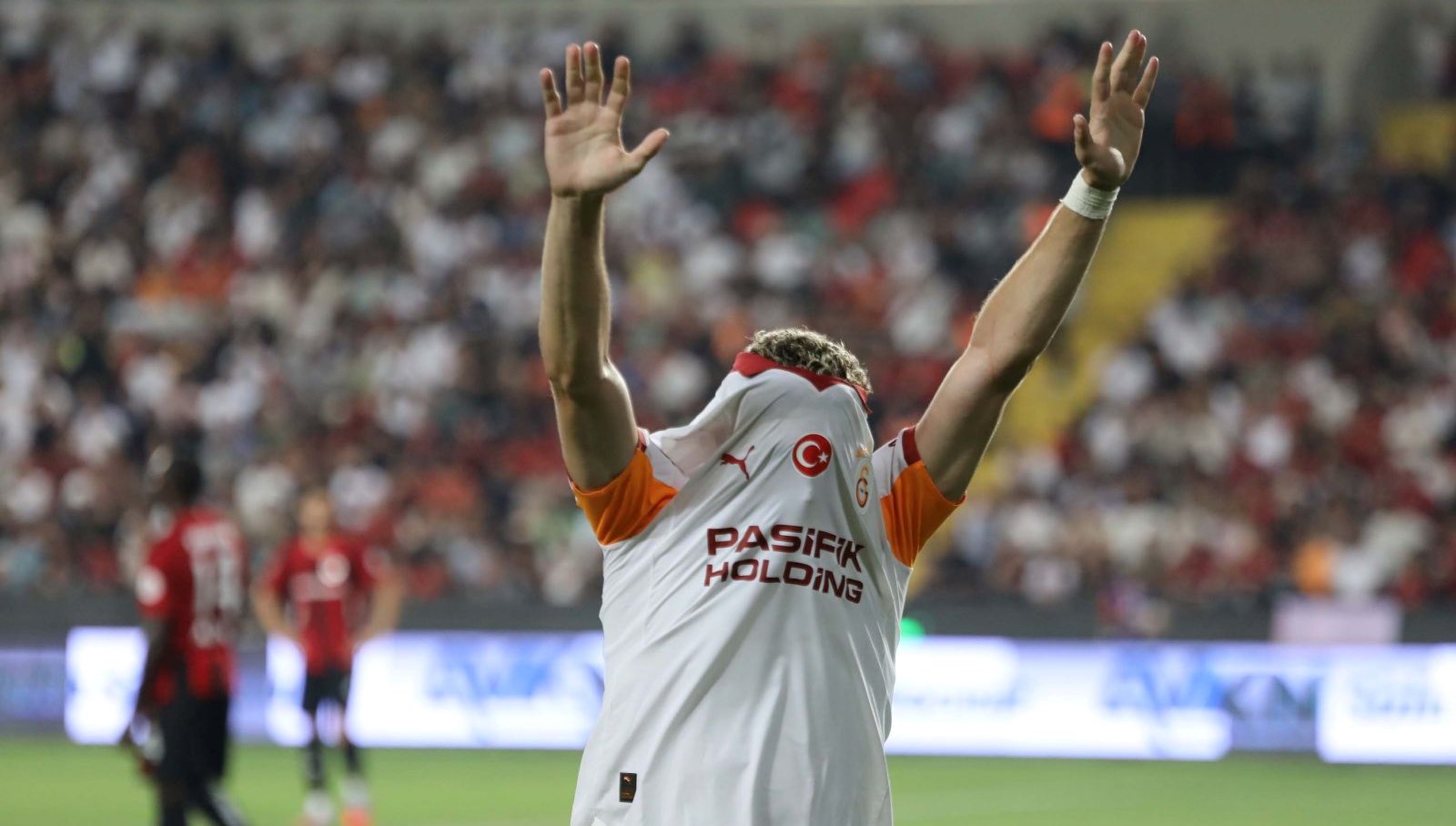 Barış Alper Yılmaz, gol sevincinin sırlarını açığa çıkardı: 