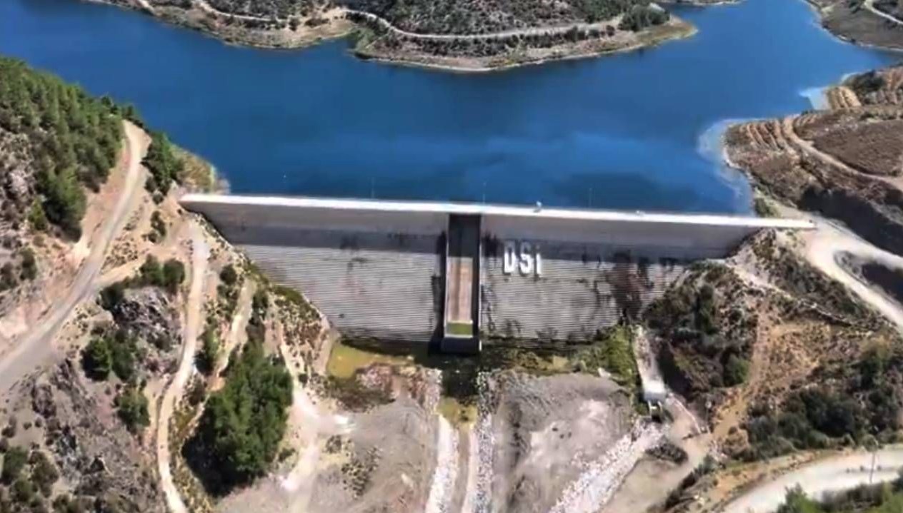Çeşme'de Su Kesintilerine Son! Hasret Dönemi Yaklaşıyor