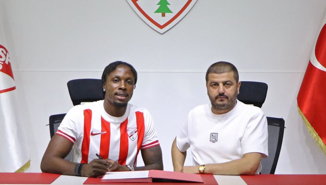 Boluspor, Göz Dikkat Çeken Golcü Martin Boakye ile Yeni Bir Sözleşme İmzaladı