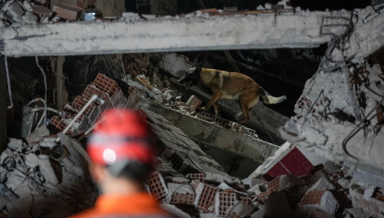 Sındırgı'da Deprem Şoku: Artçı Sarsıntılar 100'ü Geçti