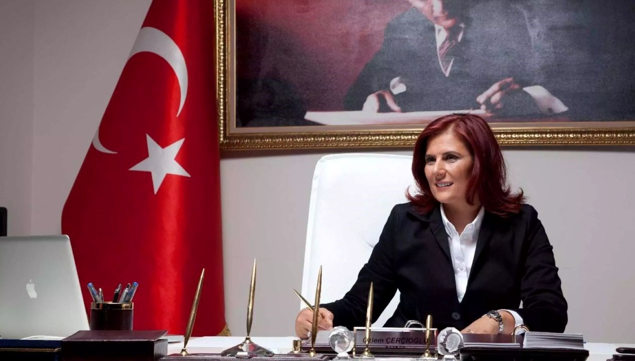 Siyasi Arenada Tartışma Yaratan İsim: Özlem Çerçioğlu Kimdir?