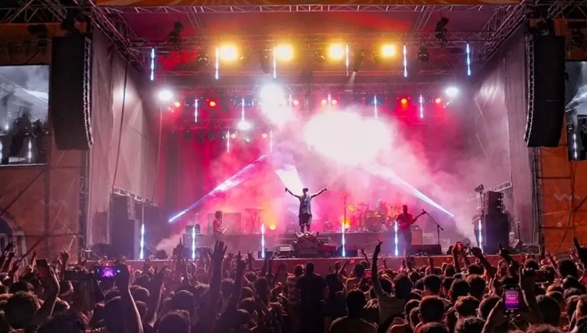 Zeytinli Rock Festivali 2025: Tarih ve Mekan Bilgileri ile İstanbul'daki Sanatçı Kadrosu!