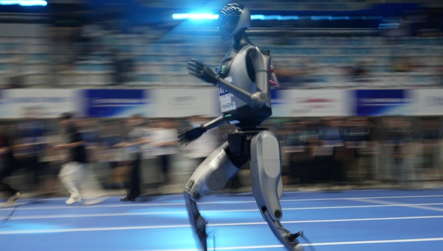 Dünyanın İlk İnsansı Robot Olimpiyatları Pekin'de Kapılarını Açtı!