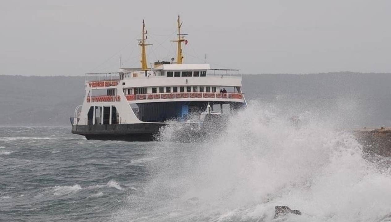 Güney Marmara'da Şiddetli Fırtına: Feribot Seferleri Durduruldu!