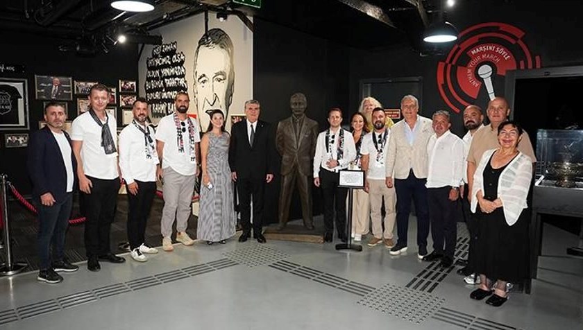 Beşiktaş Müzesi'nde Süleyman Seba'nın Eşsiz Heykeli Sergileniyor!