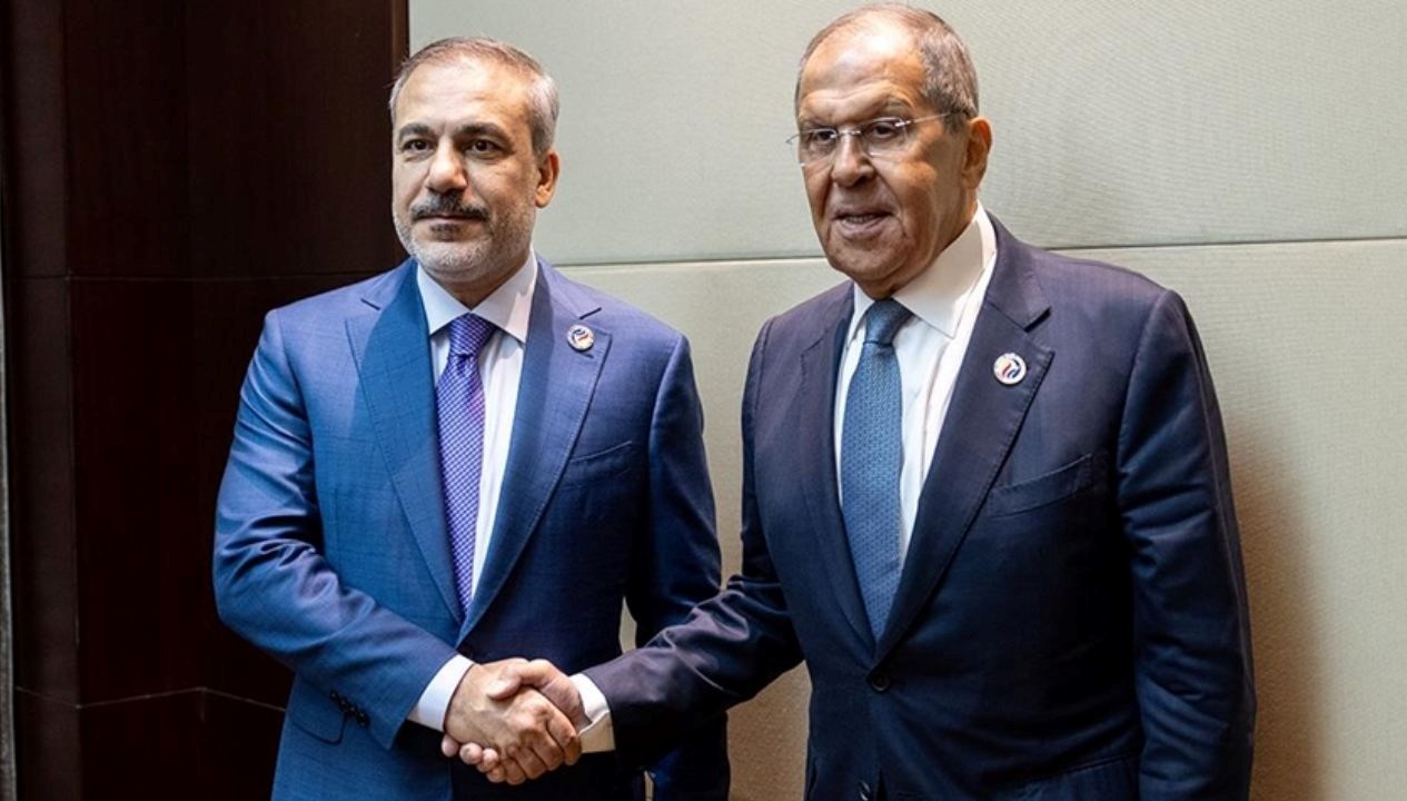 Fidan ve Lavrov’un Kritik Görüşmesi: Diplomasi Kapıları Aralanıyor