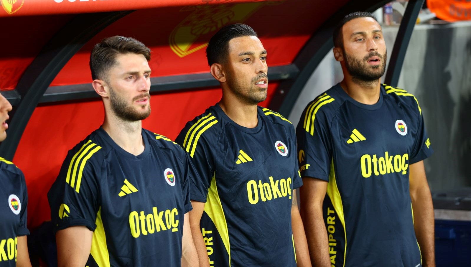 Fenerbahçe-Göztepe Mücadelesinde Korkutan Sakatlık: Golcünün Son Durumu Belli Oldu!