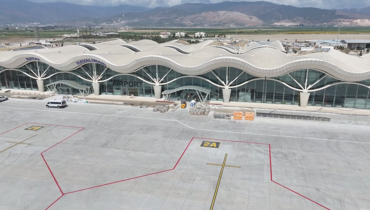 Hatay Havalimanı'nın Yeniden Faaliyete Geçiş Tarihi Açıklandı!