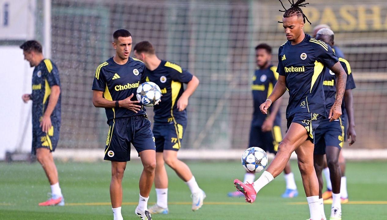 Fenerbahçe, Şampiyonlar Ligi Yolunda Kararlılıkla Sahaya İniyor!
