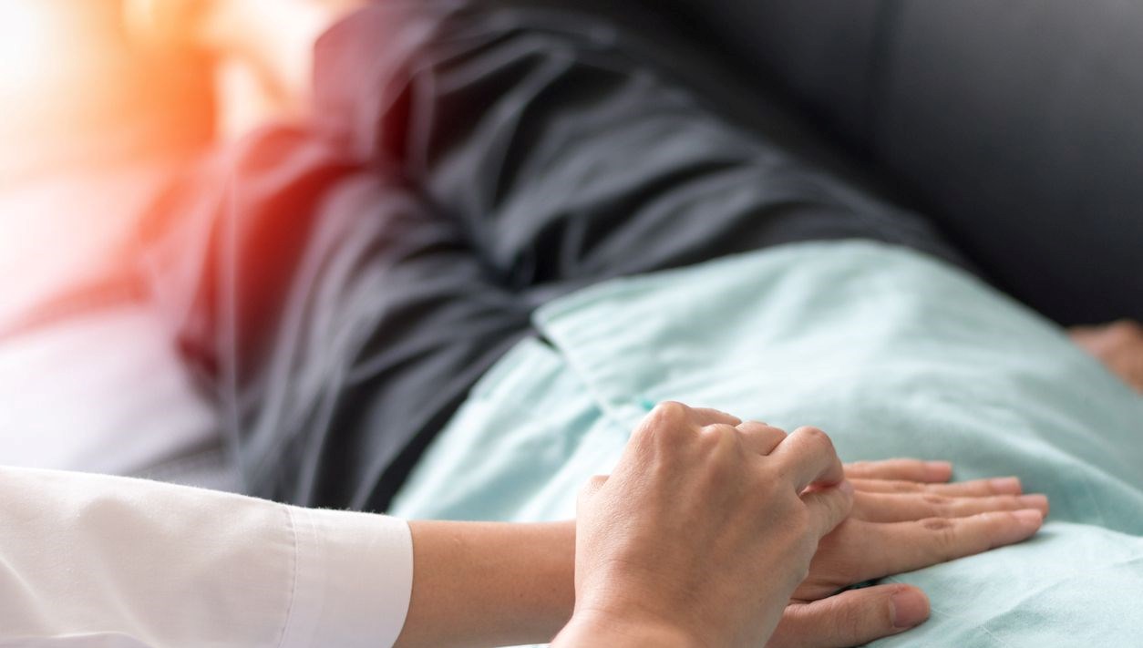 Tek bir belirtisiyle bağışıklık sistemini düşüren şok teşhis: Kolon kanseri! Doktorların 