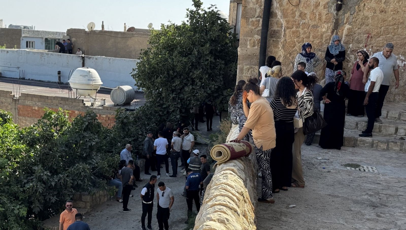 Kız Kardeşlerin Gizemli Ölümü: 10 Gün Boyunca Kimse Fark Etmedi!