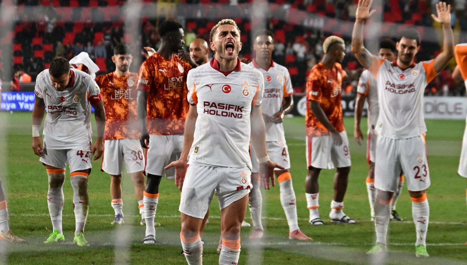 Barış Alper Yılmaz’dan Dikkat Çeken Açıklama: Kayserispor-Galatasaray Maçına Sayılı Dakikalar Kalırken!