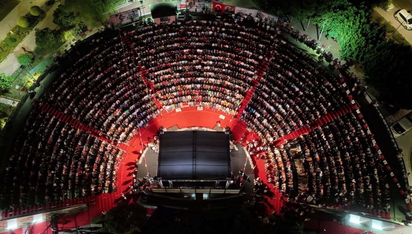 2025'teki Altın Koza Film Festivali’nde Onur Ödülü Sahipleri Açıklandı!