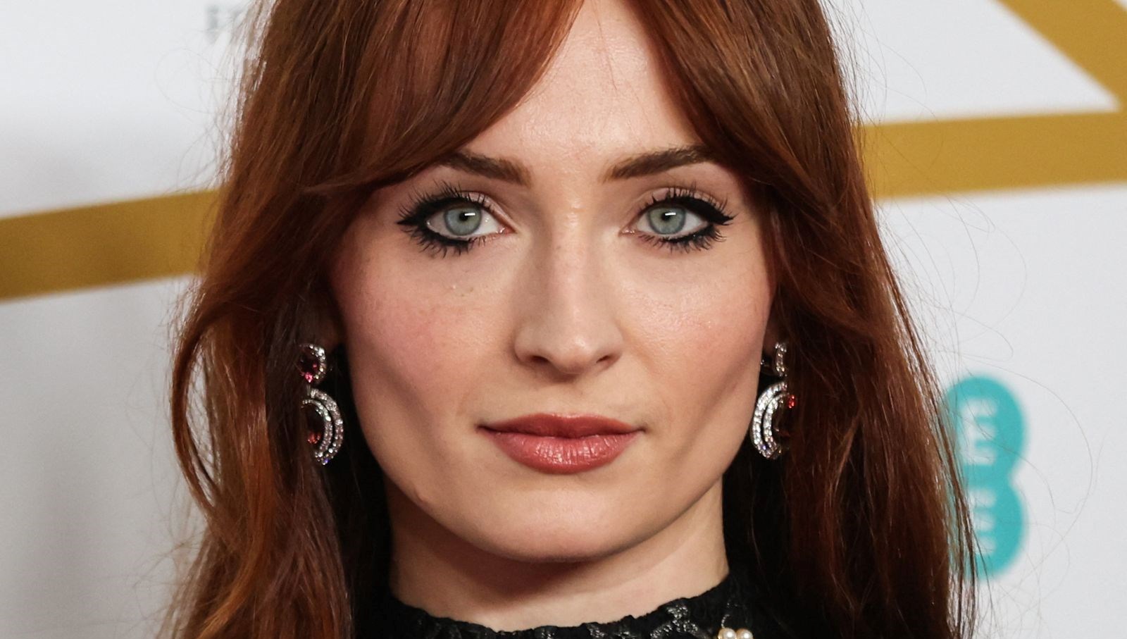 Sophie Turner'dan çarpıcı açıklama: ''ABD'den ayrılırken hayatımın en zor dönemindeydim''
