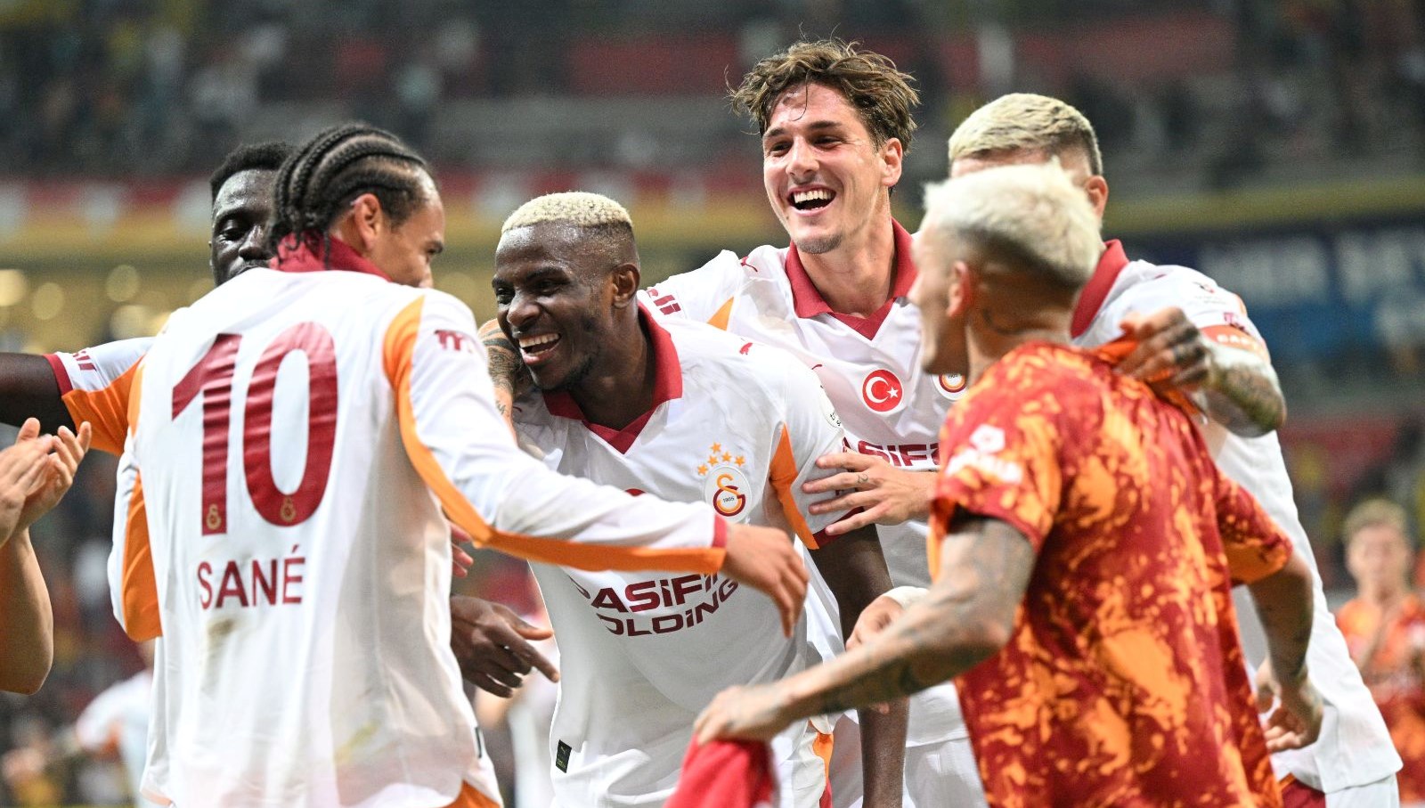 Galatasaray'ın Şampiyonlar Ligi'nde Karşılaşacağı Muhtemel Takımlar: Kura Coşkusu Başlıyor!