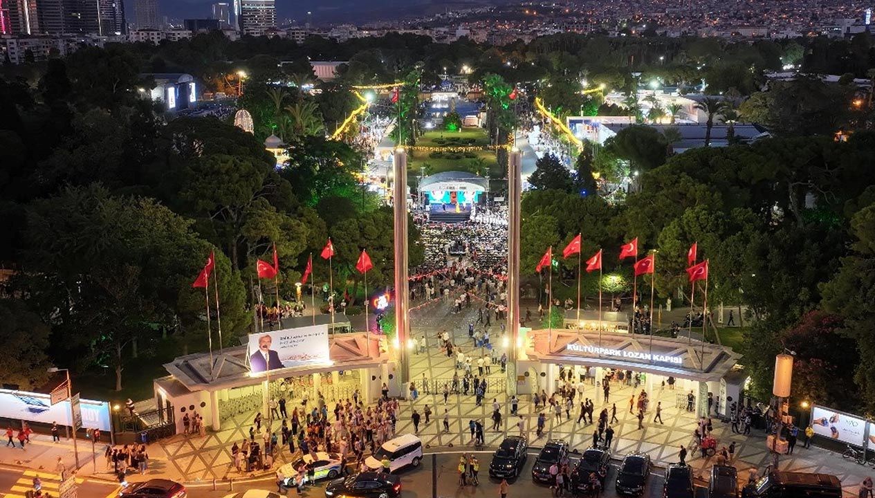 İzmir Fuarı: 94. Kez Ziyaretçilerini Ağırlamaya Başladı!