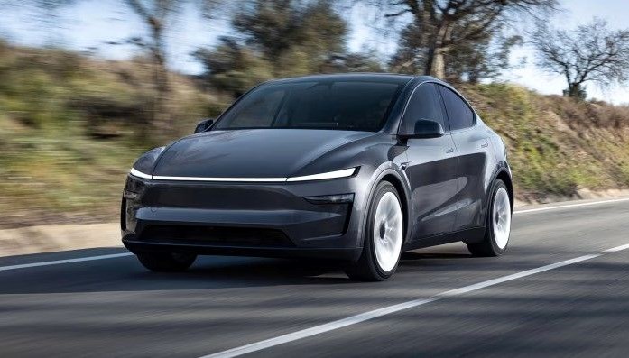 Tesla, Türkiye'de Rekor Kırarak Devmarkaları Geride Bıraktı!