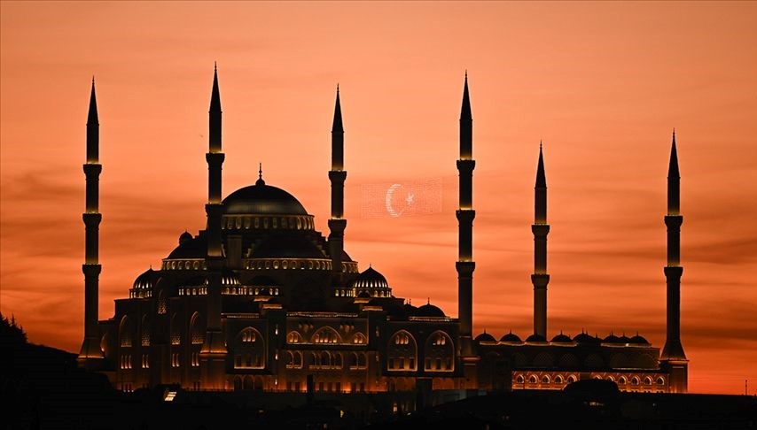 Üç Ayların Müjdecisi: 2025'teki Recep Ayı Ne Zaman Başlıyor?