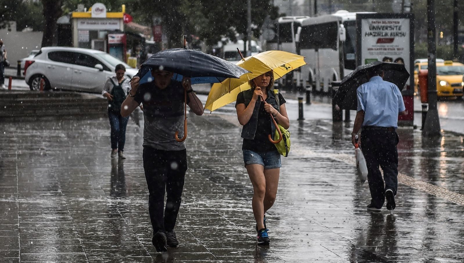 Meteoroloji’den 17 Şehre Şiddetli Yağış ve Rüzgar İkazı!