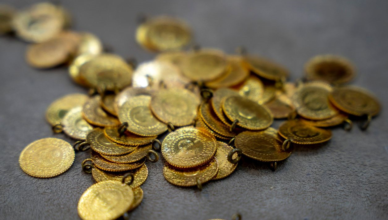 Tarihi Bir Rekor: Gram Altın 4.720 Lirayı Geçti!