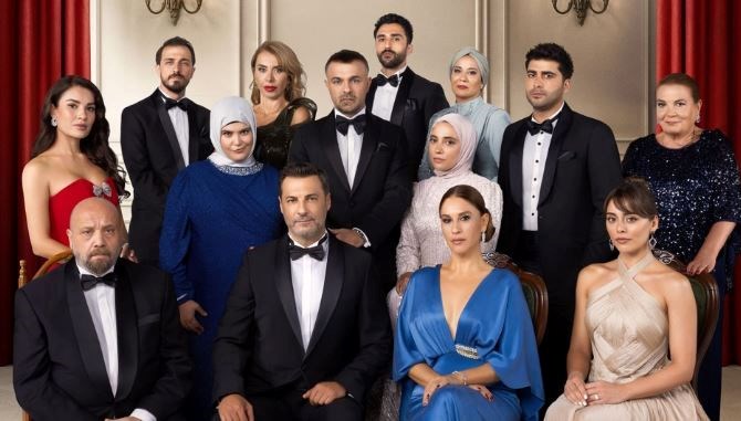 Kızılcık Şerbeti'nin Yeni Sezonu İçin İlk Bölüm Tarihi Açıklandı!
