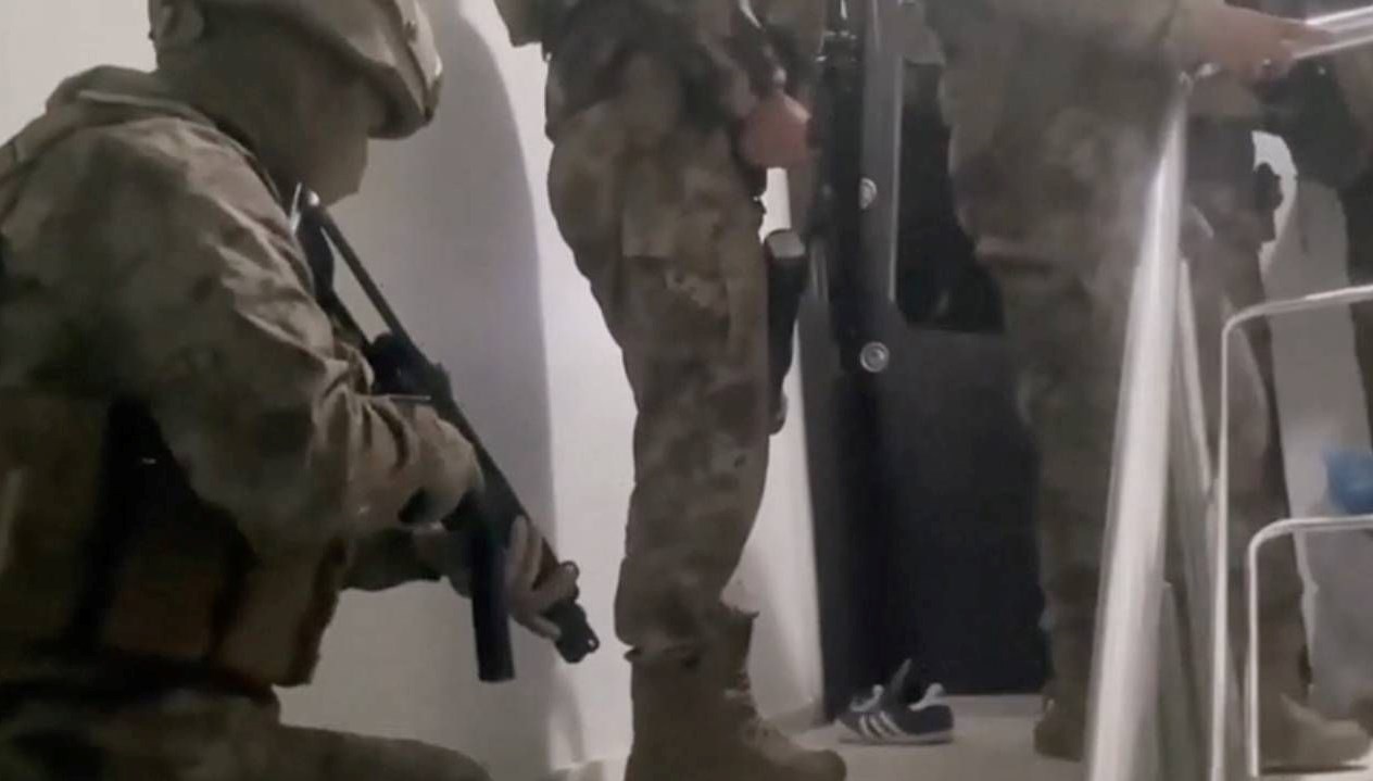 Türk Çeteleri İtalya'yı Sarsıntıya Sürükledi!