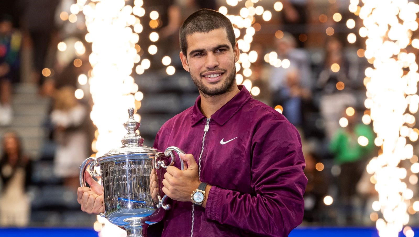 Carlos Alcaraz, Tenis Arenasında Zirveyi Fethetti!