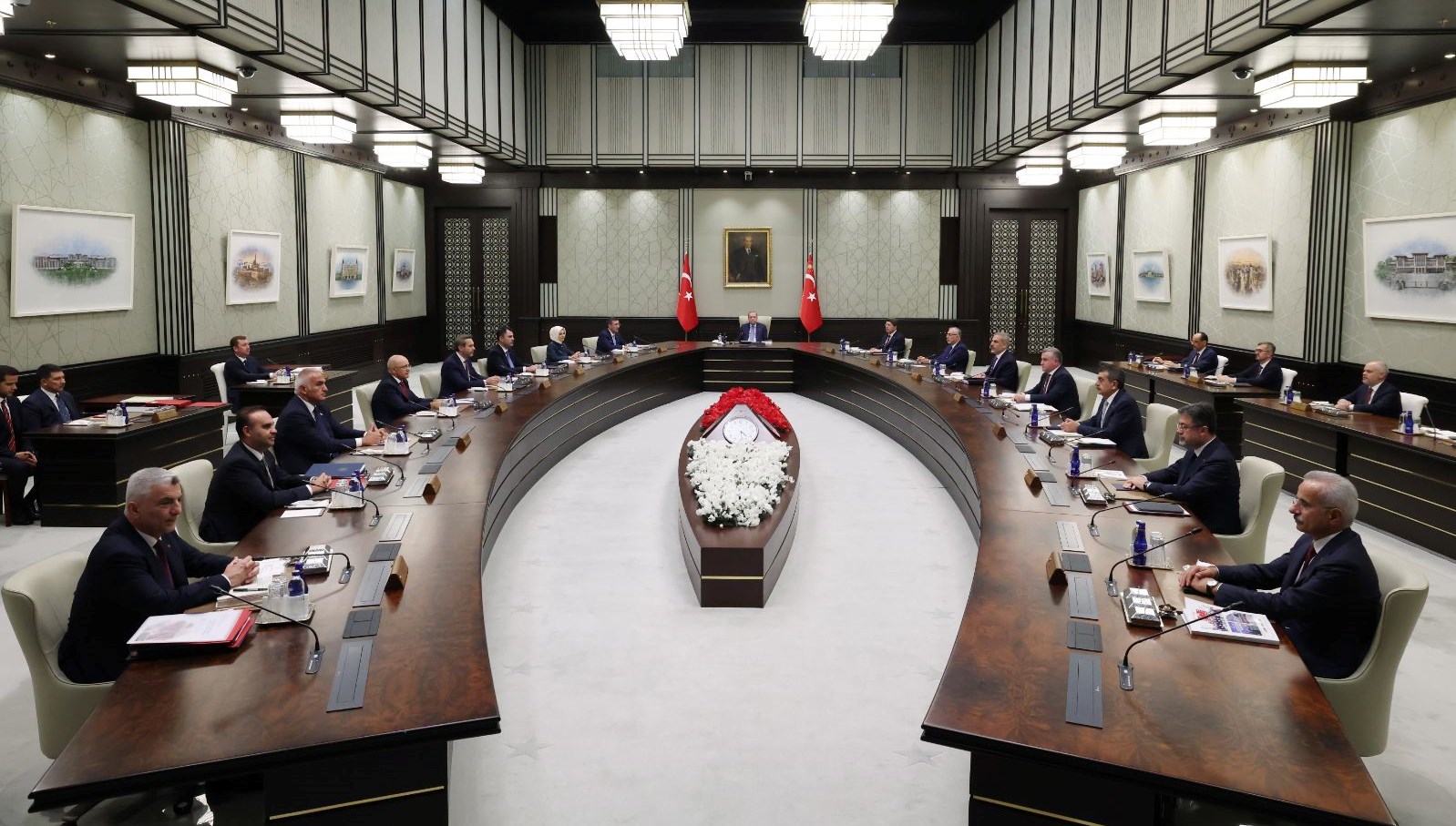 Cumhurbaşkanı Erdoğan: Sokağın Düzgünlüğünü Sağlayacağız!