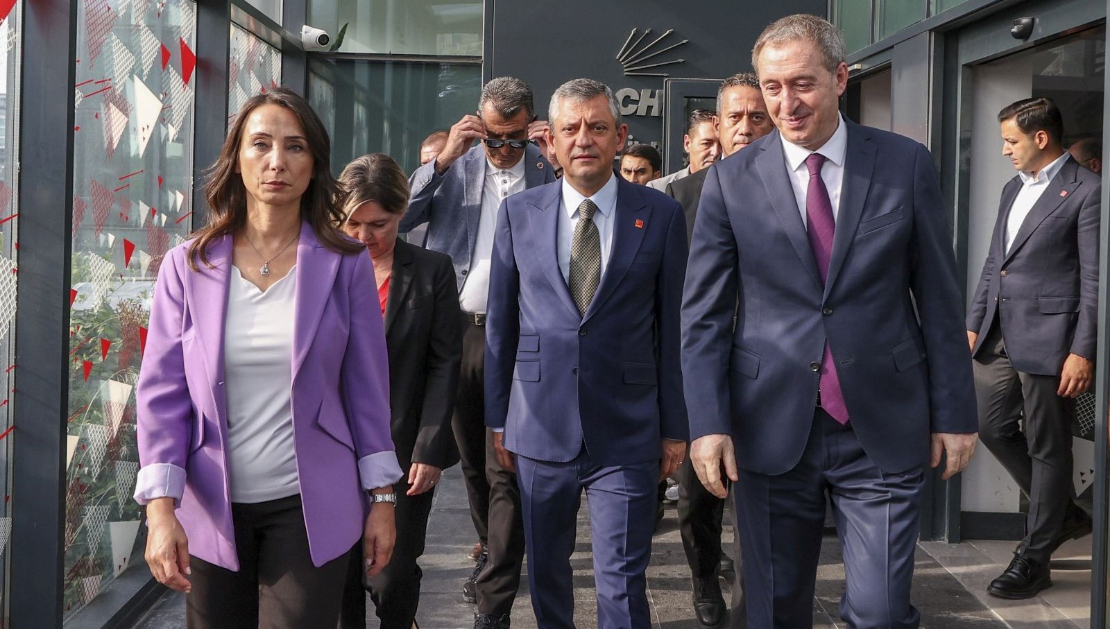 Dem Parti'den CHP'ye Destek Gösterisi!