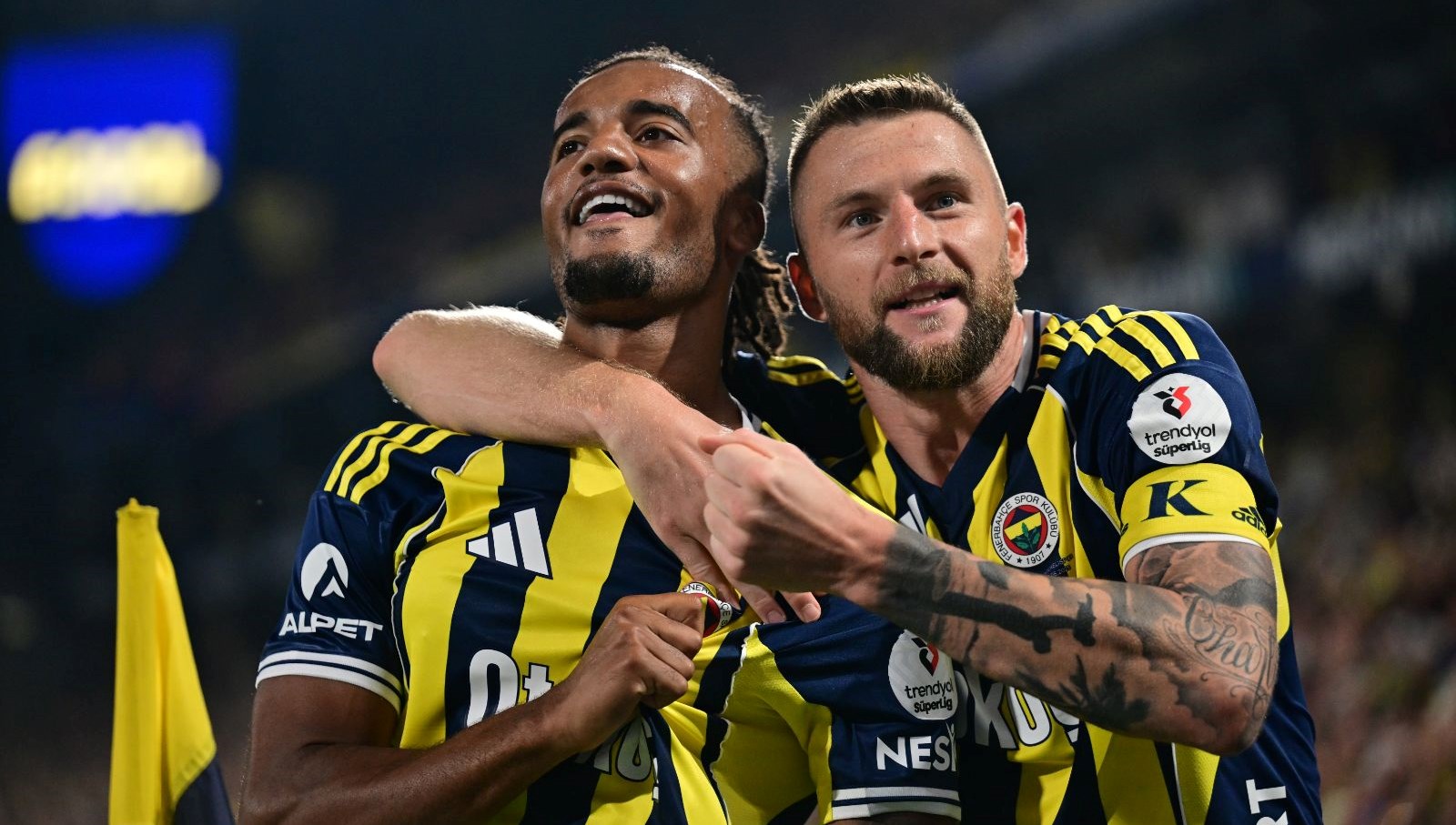 Fenerbahçe, Tedesco Yönetiminde Trabzonspor'la Karşılaşıyor: Yeni Yıldızlar Sahne Alıyor!