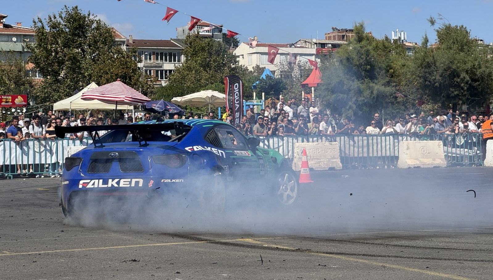 Tekirdağ'da Modifiye Araç Sevdalıları Bir Araya Geldi!