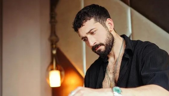 Emre Bulut'un Başını Ağrıtacak Olaya İddia: Sahte Komiserle Araç Kaçırma Skandalı!