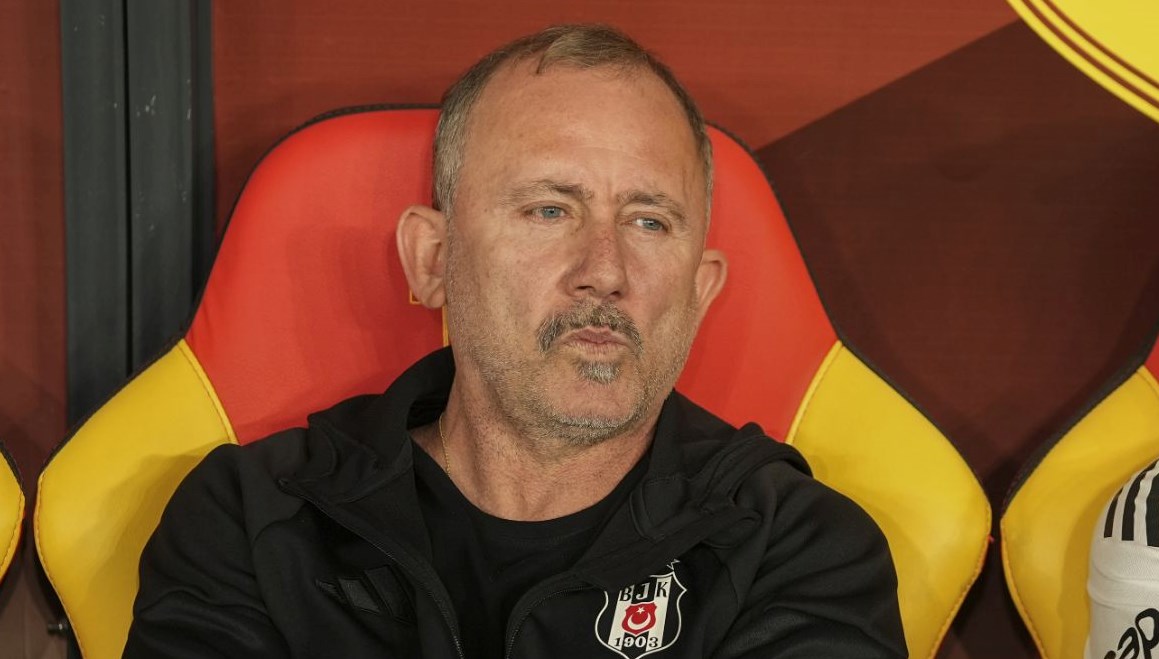 Sergen Yalçın’dan Çarpıcı Açıklama: Göztepe Yenilgisi Üzerine “Zamanı Değil” Dedi!