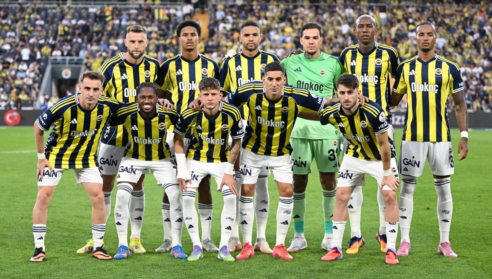 Kasımpaşa-Fenerbahçe Maçında İlk 11'de Beklenmedik Tercihler!