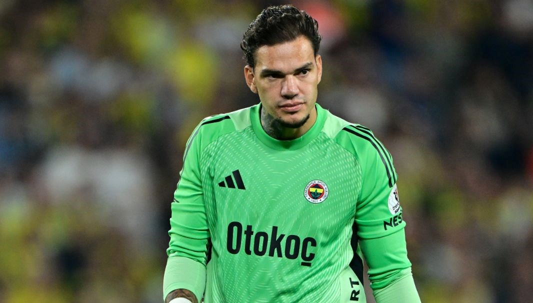 Fenerbahçe'nin Parlayan Yıldızı: Maç Sonunda Sert Eleştiri
