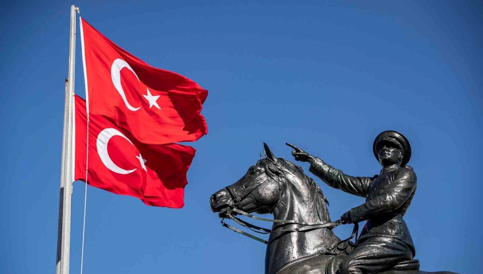 29 Ekim Cumhuriyet Bayramı Resmi Tatil mi? Bayram Coşkusu Başladı!