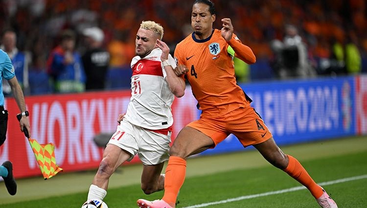 Milli Arenada Büyüyen Rekabet: Barış Alper ve Van Dijk Karşı Karşıya!