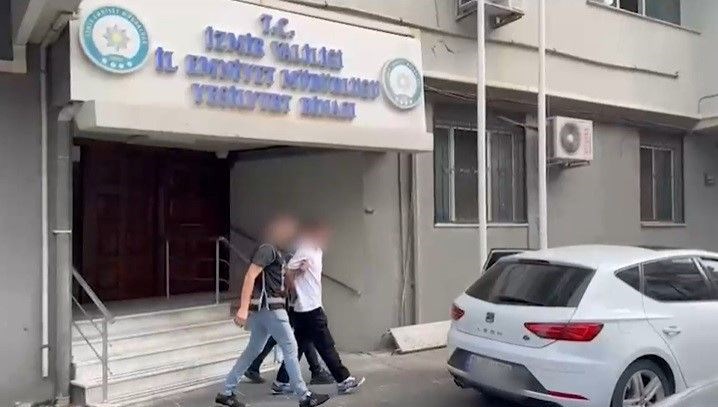 İzmir'de Kaçakçılıkla Mücadele: 20 Ayrı Operasyon Gerçekleştirildi!