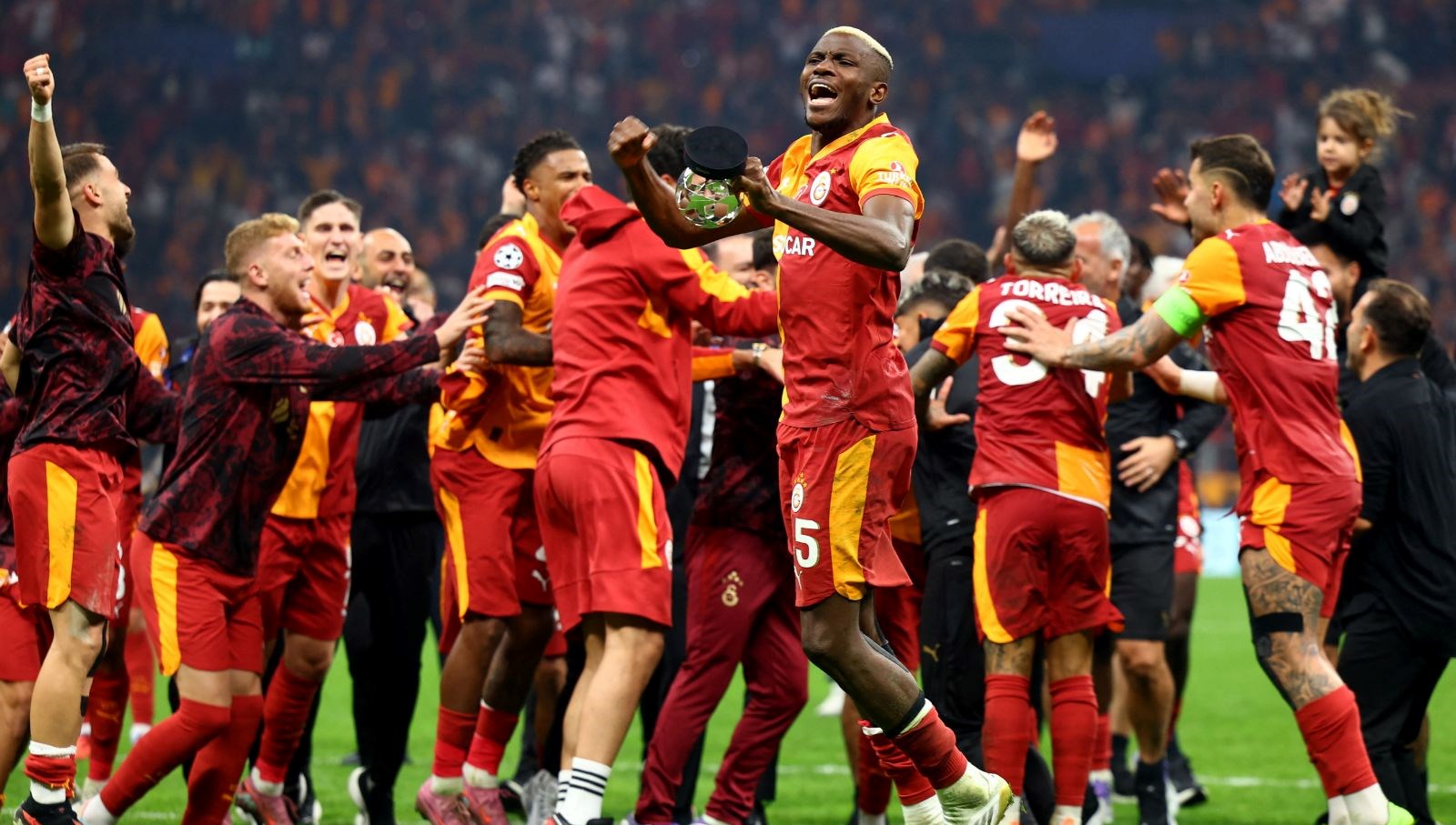 Galatasaray'ın futbolcularına Liverpool başarısı için özel prim müjdesi!