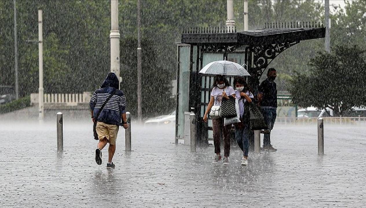 Yağmur Alarmı: 9 Kent için Sarı ve Turuncu Uyarısı Geldi!