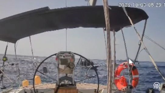 İsrail'in Sumud Filosuna Savaş Gemisiyle Müdahalesinin Ardındaki Şaşırtıcı Gerekçe: Mutfak Bıçakları!